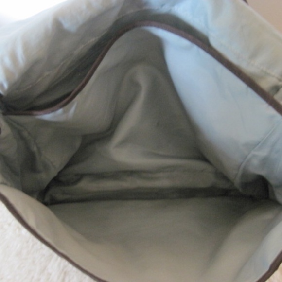 Kipling Madhouse Expandable Messenger Bag - Picture 11 of 12